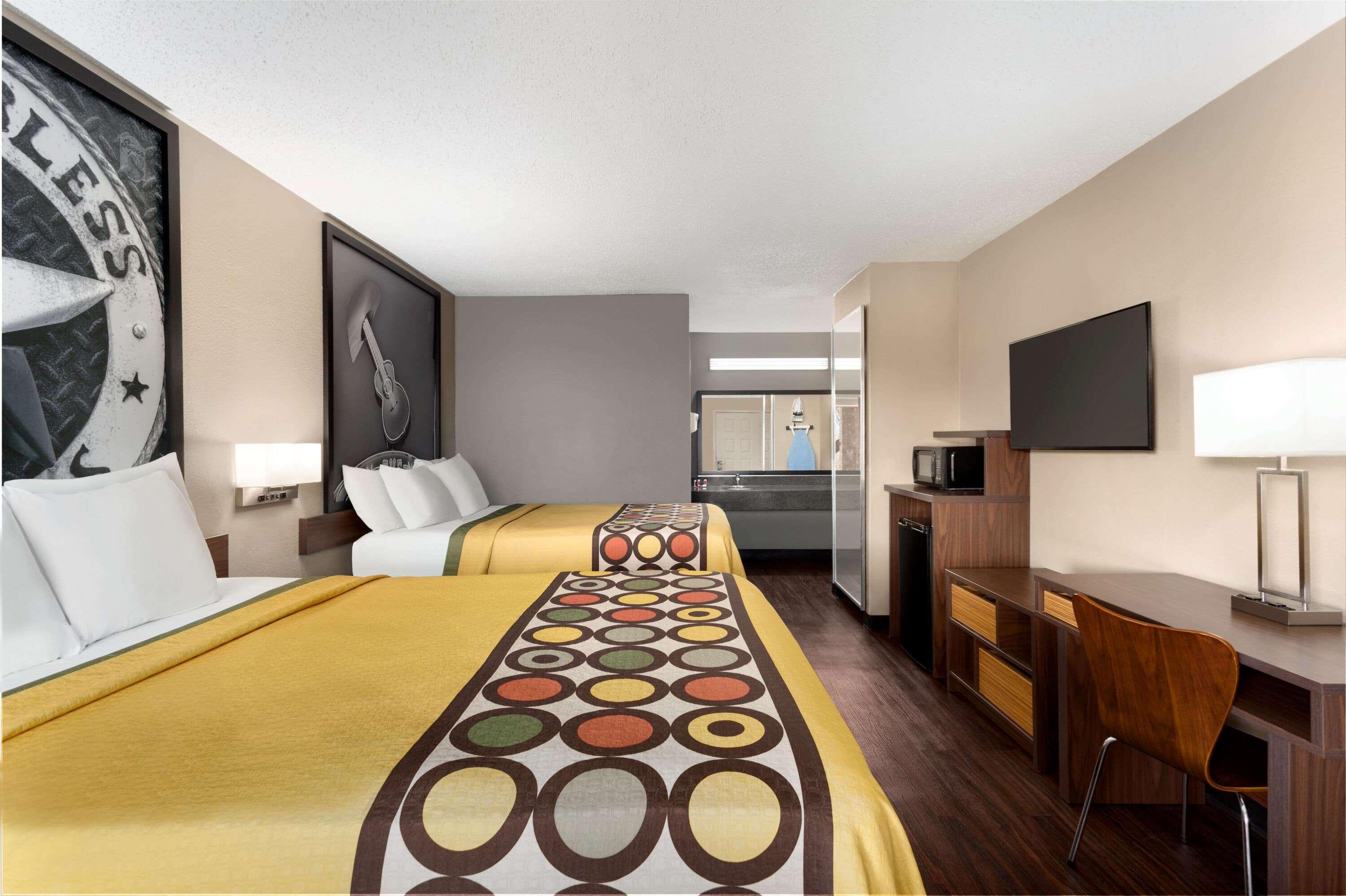Super 8 By Wyndham Universal City Eksteriør billede